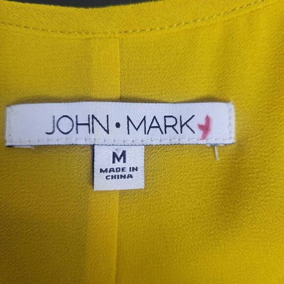 John Mark Womens Sleeveless Swing Top Yellow Size Medium Textured Flowy Office - Picture 3 of 6
